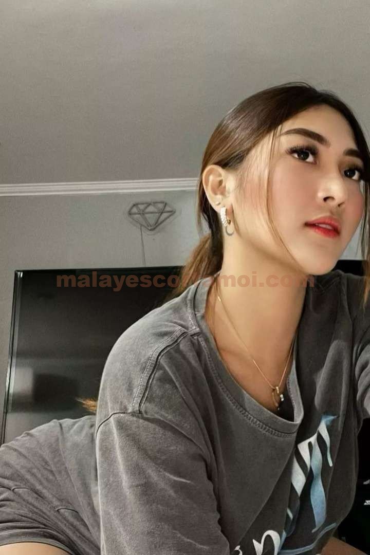 Gallery Slide